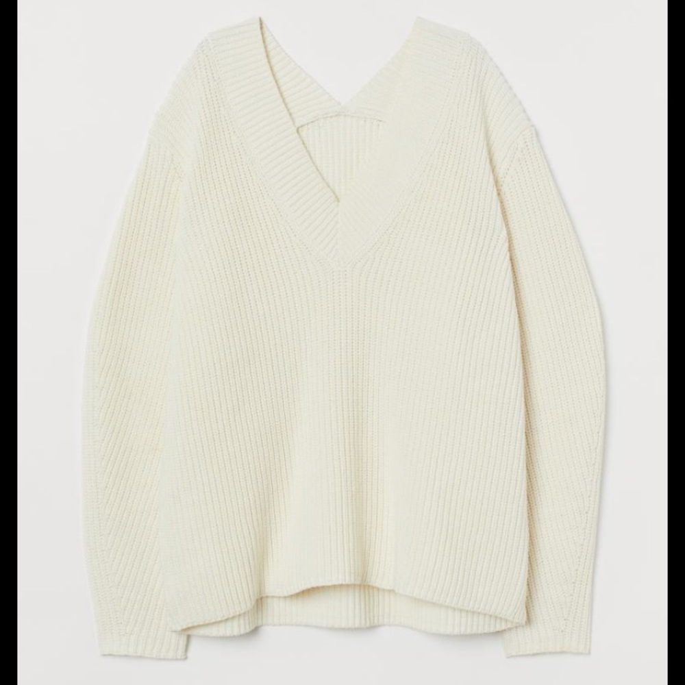 H&M wool cream thick V sweater
